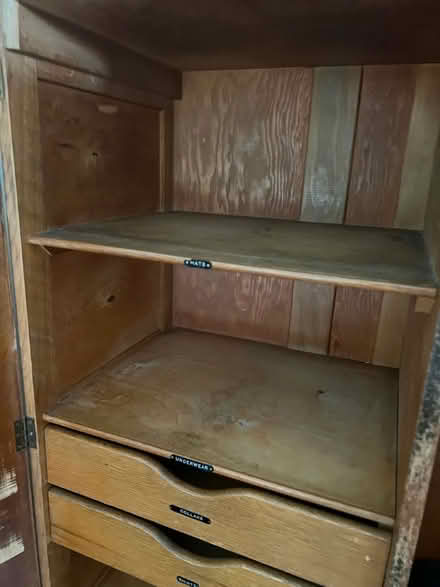 Photo of free Oak wardrobe (Cutteslowe OX2) #3