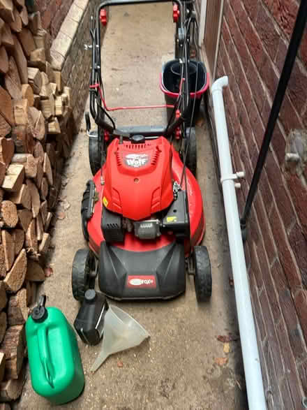 Photo of free Lawn mower (Bedford MK40) #2