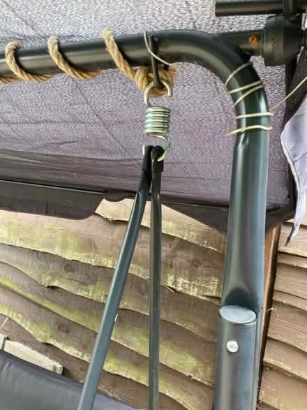 Photo of free Garden swing seat (Chapeltown S35) #3