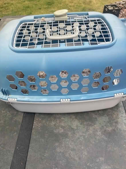 Photo of free Pet carrier (Littleton) #1