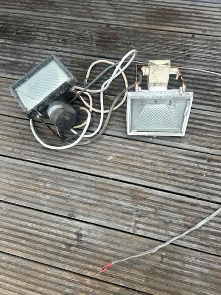 Photo of free Garden lights (Rose Hill OX4 4) #1