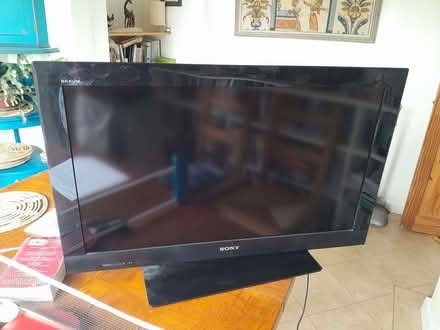 Photo of free Sony 32" TV (Northway OX3) #1