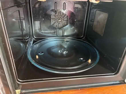 Photo of free Panasonic microwave and grill oven (Edstaston SY4) #4