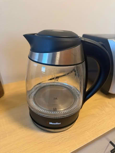 Photo of free Hot water kettle (Woodley Park) #1