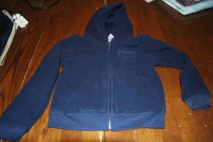 Photo of free Toddler, Size 2T Hoodie, Brand New (gatineau ave & de bourgogne st) #1