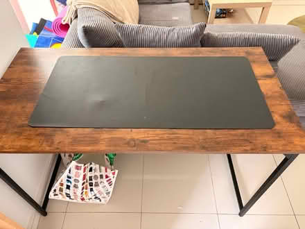 Photo of free Desk (SE10) #1