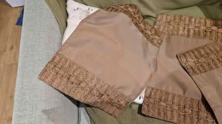 Photo of free 4 dinner mats (SE16) #3