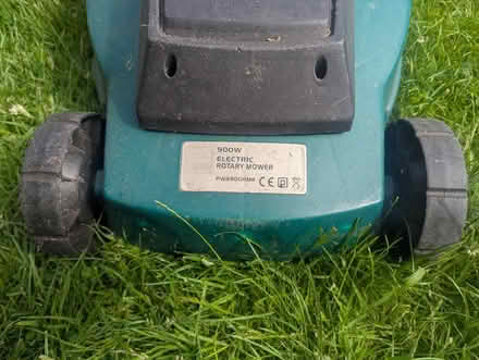 Photo of free Electric mower (Silverdale LA5) #2