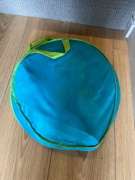 Photo of free Pop-up shade tent for baby/toddler (Catford) #1