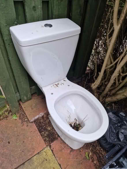 Photo of free toilet (Edinburgh EH4) #1