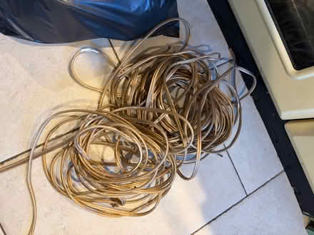 Photo of free Surround sound speakers with cable (GU51) #1