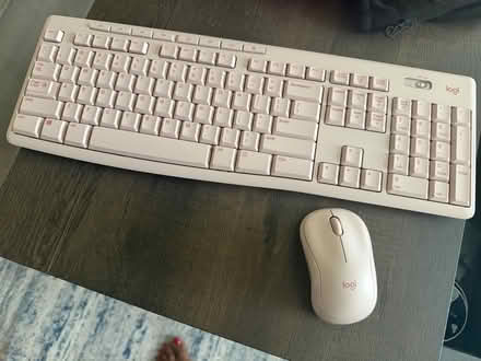 Photo of free Pink keyboard and mouse (Woodley Park) #1