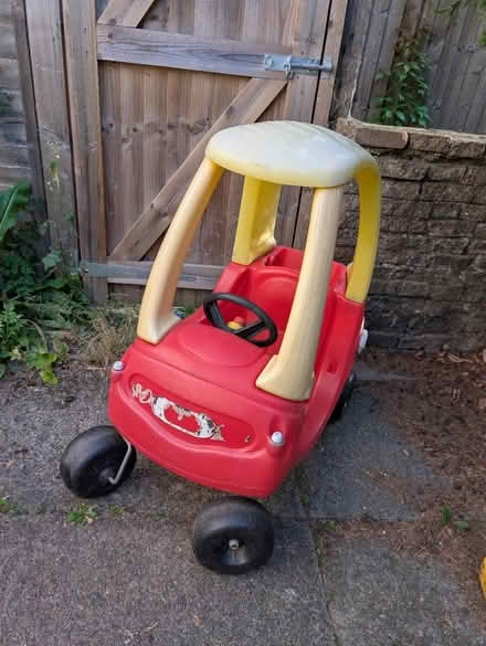 Photo of free Little Tikes Cozy Coupe (Hatfield AL9) #2