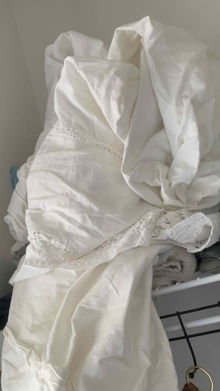Photo of free White Duvet cover queen (Markham) #2