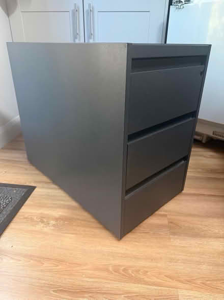 Photo of free Metal filing/storage cabinet/drawer (Upminster Bridge RM14) #2