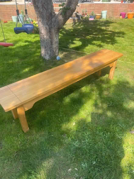 Photo of free Solid wooden bench. (St Albans AL3) #1