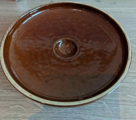 Photo of free Small slow cooker (Chesterfield S41) #4