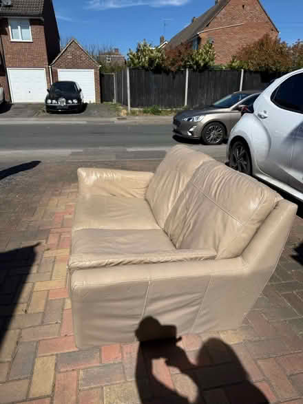 Photo of free 2 seater leather sofa (Earley RG6) #3