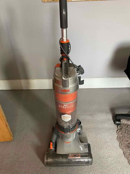 Photo of free vaccum cleaner (Mitcham CR4) #1