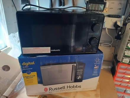 Photo of free Microwave (Tutbury DE13) #4