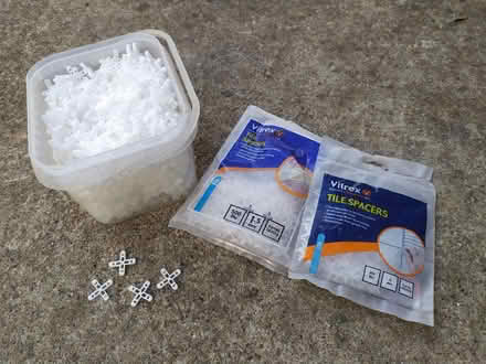 Photo of free Tile spacers (Kidlington OX5) #1
