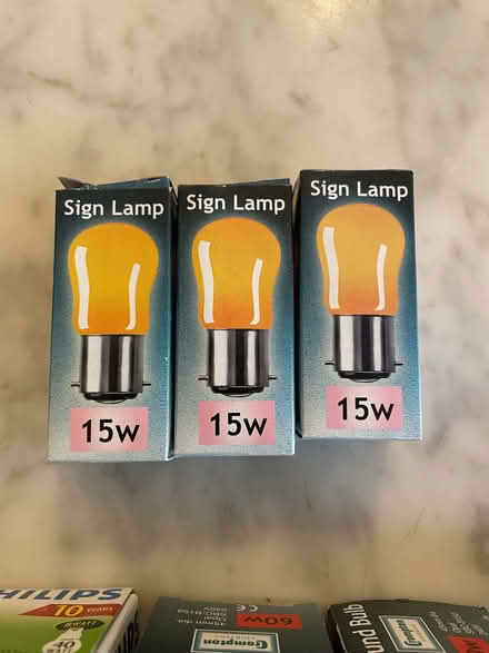 Photo of free Variety of bayonet fitting light bulbs (Southsea PO5) #2