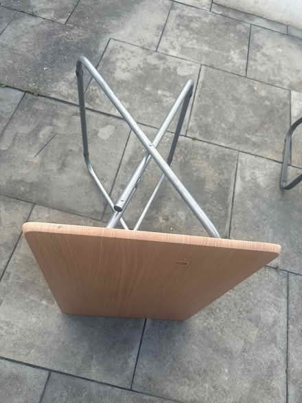 Photo of free Foldable table (CR0) #1