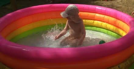 Photo of free Inflatable Paddling Pool (California IP4) #3