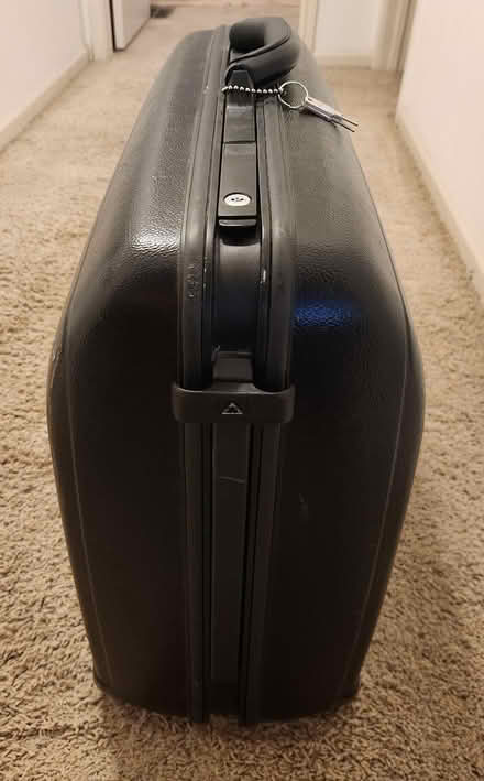Photo of free Samsonite suitcase (Sagamore Hills) #2