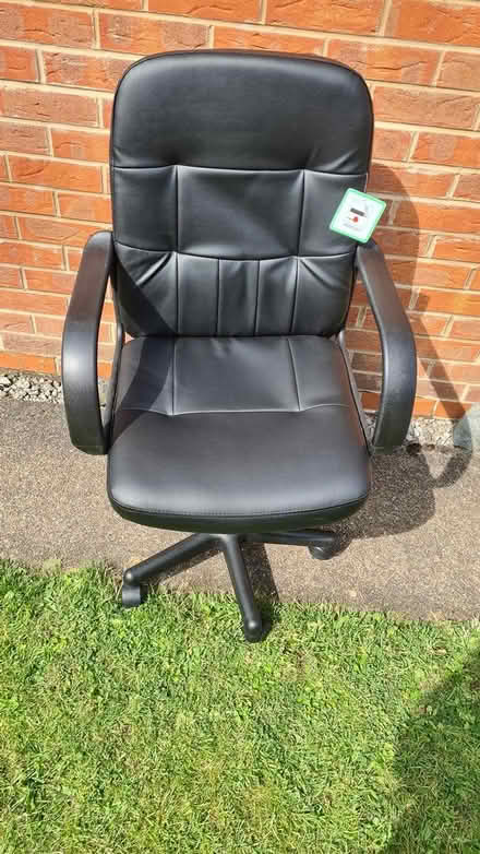 Photo of free Computor chair Brand new (Walton S40) #1