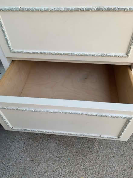 Photo of free Chest of drawers (Bucknell SY7) #3