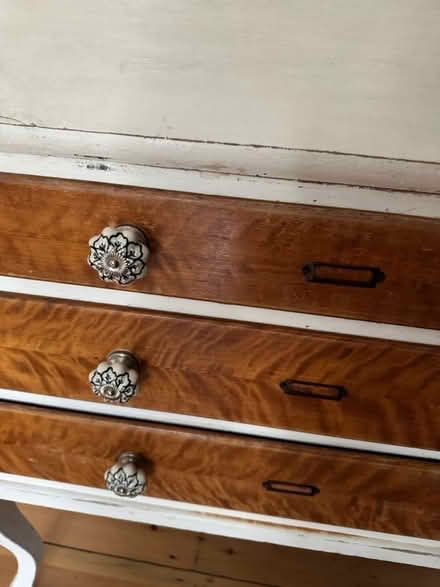 Photo of free Vintage writing desk (Leigh-on-Sea SS9) #4