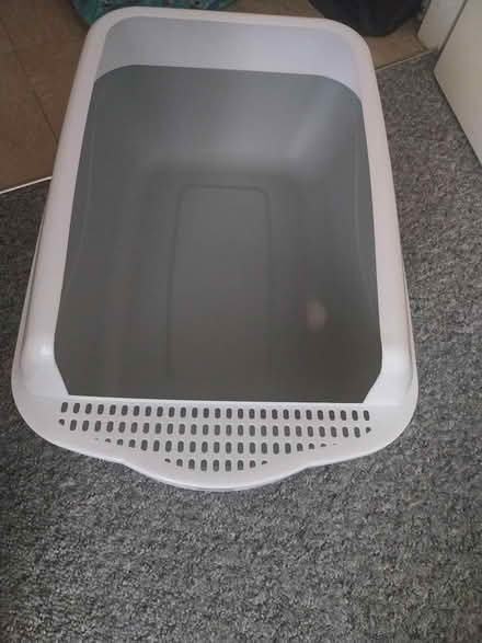 Photo of free Cat litter tray (CH44 Egremont) #2