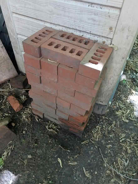 Photo of free Red bricks (Cabbagetown) #1