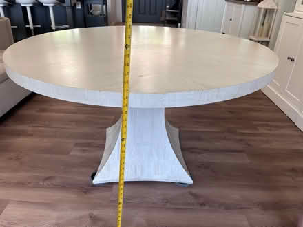 Photo of free Round Dining Table (Warrenton, VA) #3