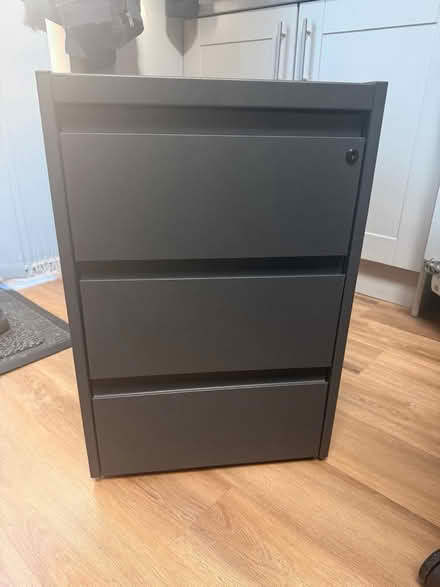 Photo of free Metal filing/storage cabinet/drawer (Upminster Bridge RM14) #1