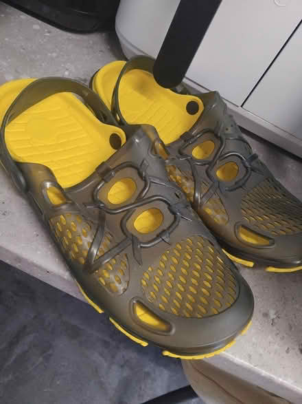 Photo of free Size 11 mens (Mottram SK14) #1