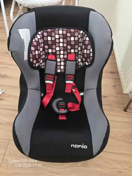 Photo of free Baby Car Seat (Rutherglen G73) #2