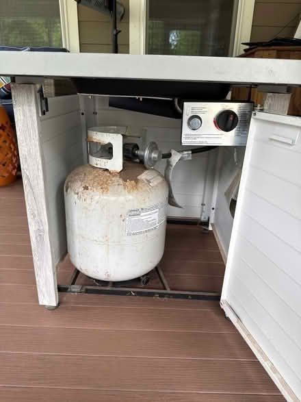 Photo of free Propane Fire Pit / Table (City of Fairfax) #3