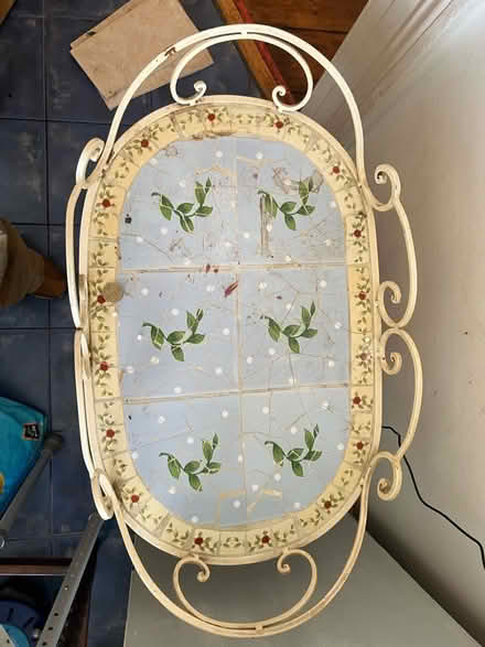 Photo of free Table (Seven Dials BN1) #2