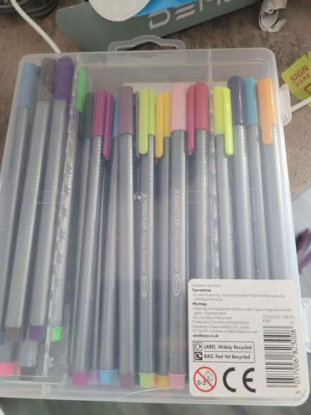 Photo of free Gel Pens (Skerton LA1) #2