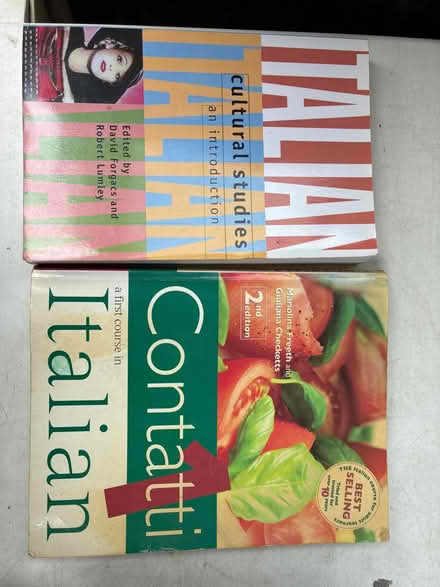Photo of free Italian textbooks (Olton B92) #1