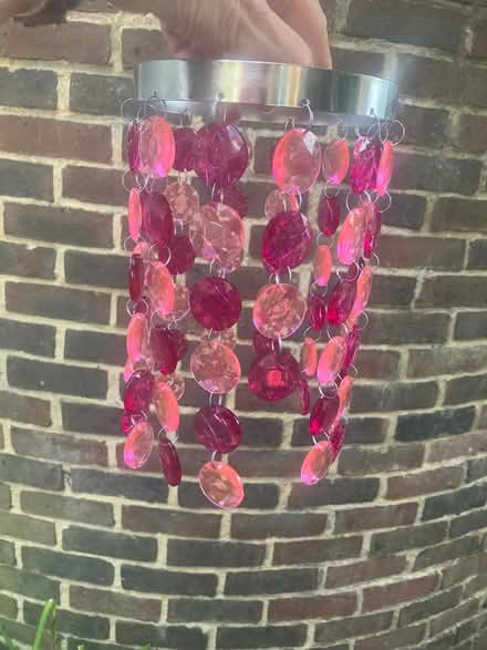 Photo of free Pretty hanging pendant light (Coulsdon, nr, train station) #2