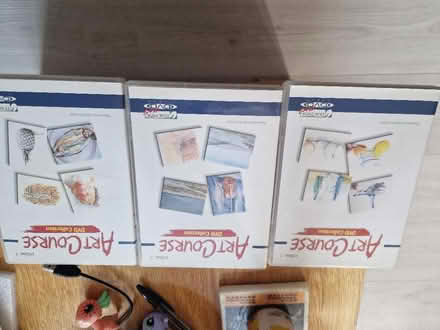Photo of free Art course DVD (North Watford WD24) #1
