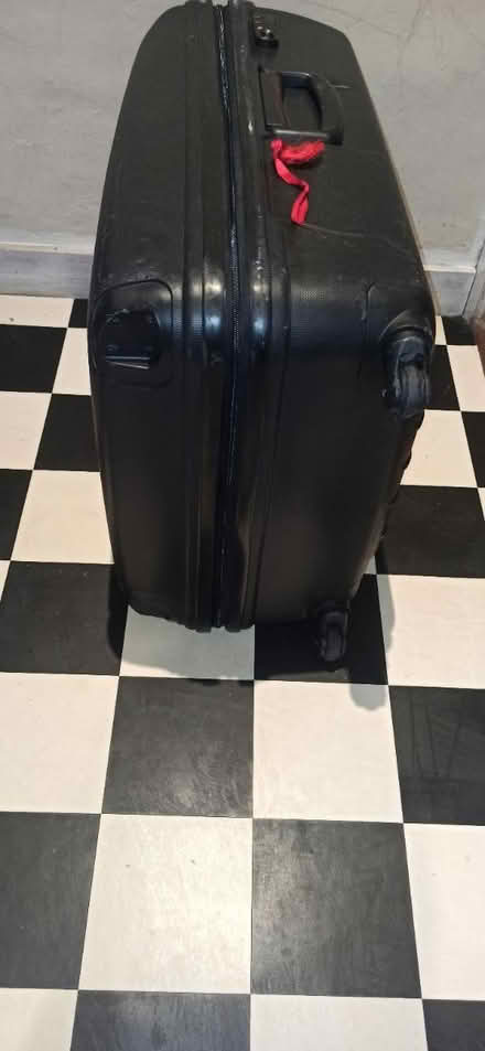 Photo of free Tripp hard shell suitcase (Victoria SW1P) #4