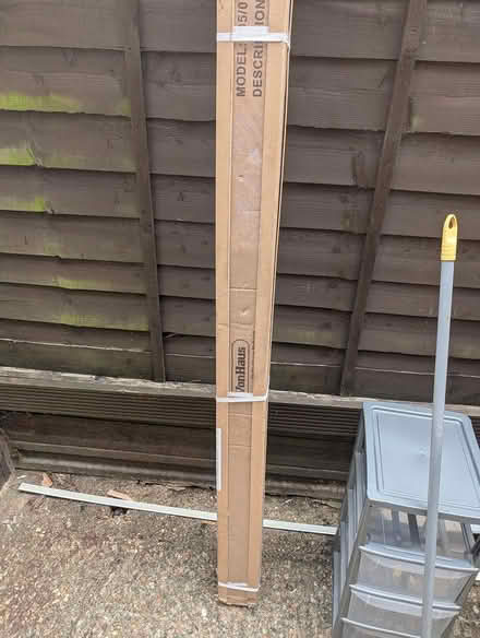 Photo of free VonHaus 90" 16x9 Projector Screen (AL10) #1