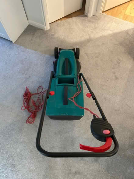 Photo of free Lawnmower (Norham Manor OX2) #2