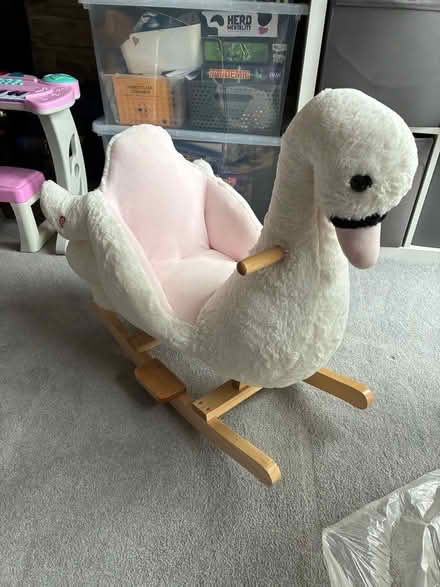 Photo of free Swan rocker (Braintree CM7) #2