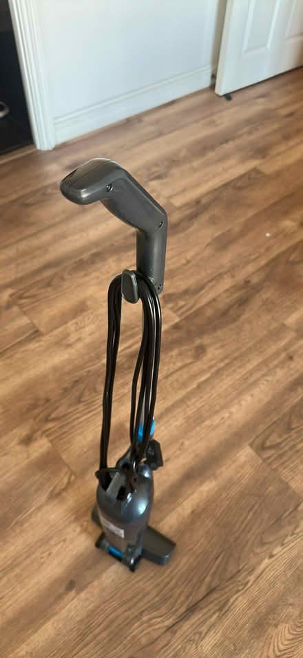 Photo of free Vacuum (CR0) #1