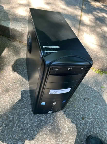 Photo of free PC Case with Optical Drive (East Etobicoke) #1